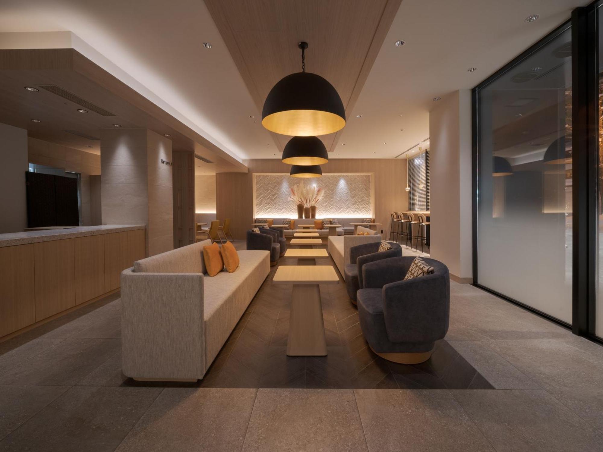 The B Sapporo Hotell Exteriör bild
