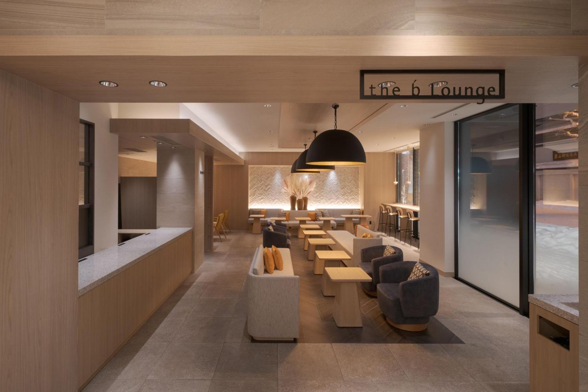 The B Sapporo Hotell Exteriör bild
