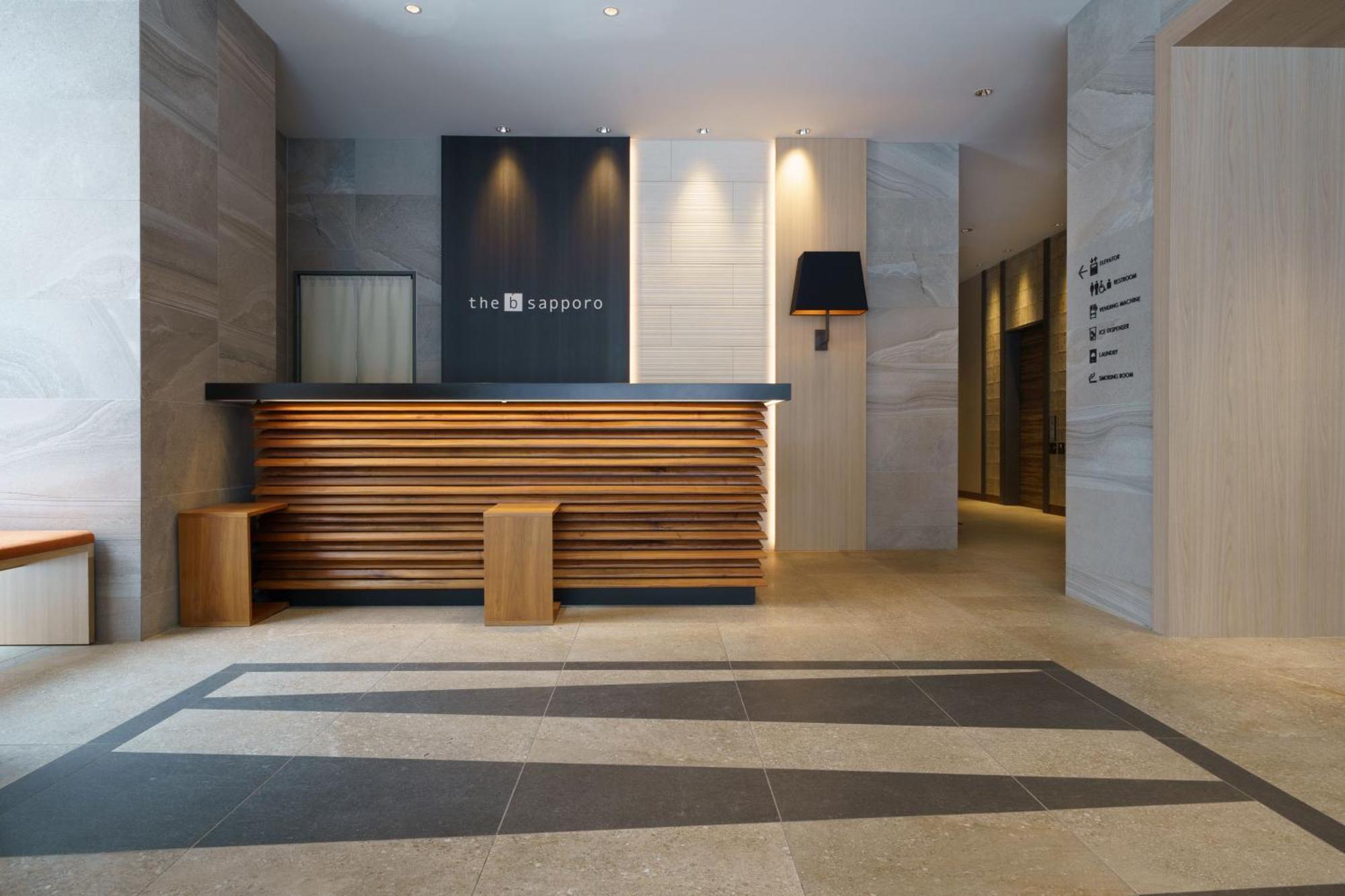 The B Sapporo Hotell Exteriör bild